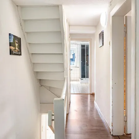 Haus Mersche Feriehus *